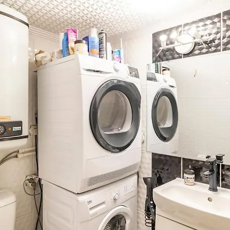 Appartement Konak, Tarihi Asansoere Yakin Tuem