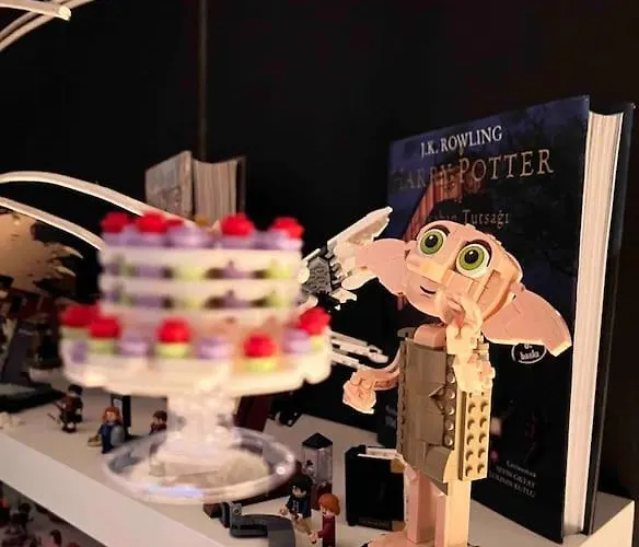 Daire Konak, Tarihi Asansöre Yakın Tüm İzmir