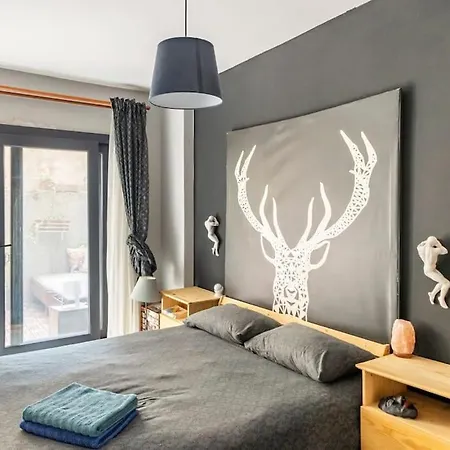 Konak, Tarihi Asansöre Yakın Tüm Esmirna